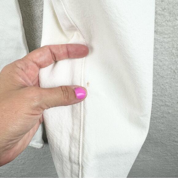 Levi's Studded Ribcage Straight White High Rise Jeans Size 24x29 Boho Festival - Picture 14 of 16